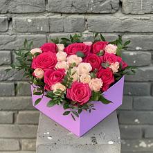 Цветочная композиция из Розы в коробке в Саянске