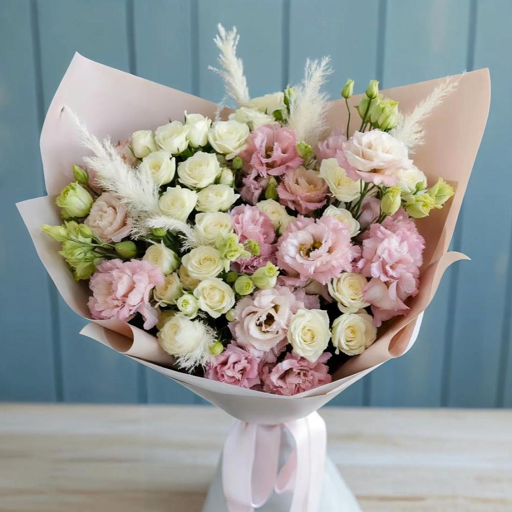 Букет цветов из: Альстромерии и Розы в Саянске