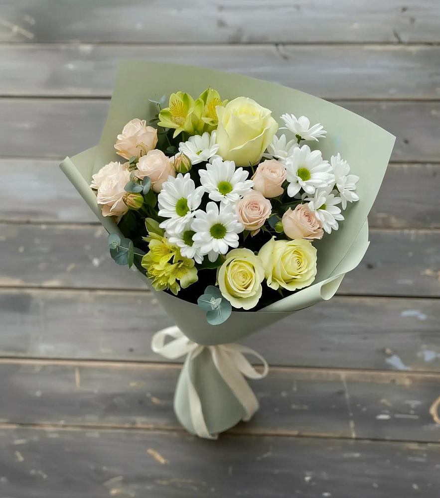 Букет цветов из: Альстромерии, Розы и Хризантемы в Саянске