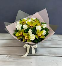 Букет цветов из:  Орхидеи и Розы в Саянске