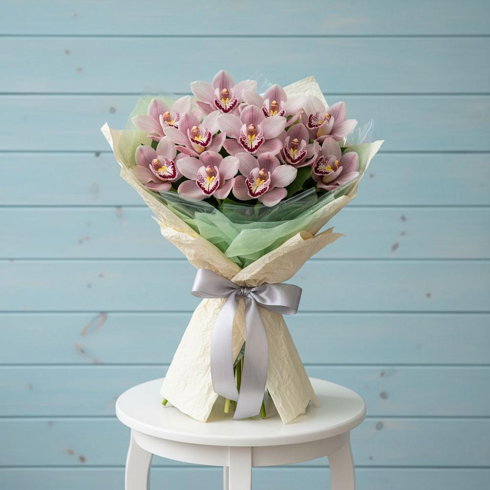 Букет цветов из: Орхидеи и Розы в Саянске