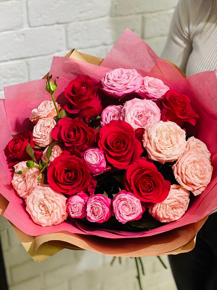 Букет цветов из: Розы в Саянске