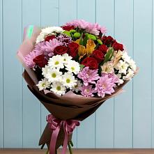 Букет цветов из:  Розы, Хризантемы и Альстромерии в Саянске