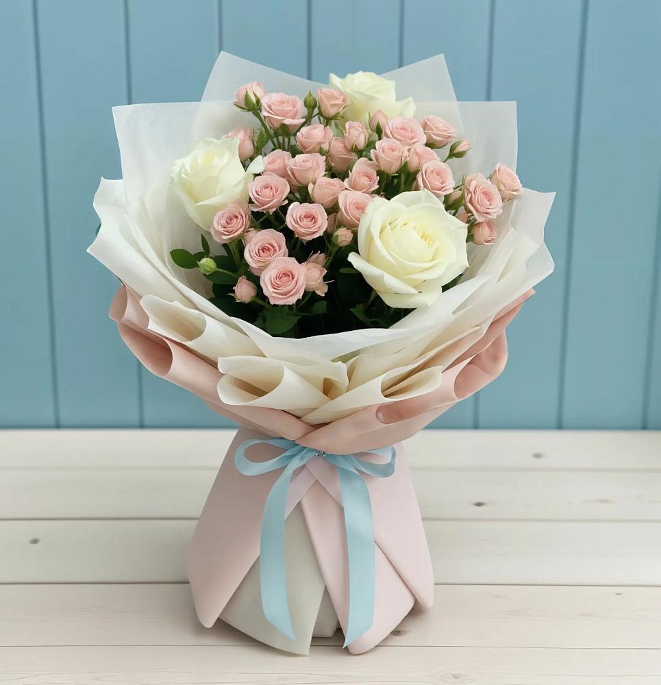 Букет цветов из: Розы в Саянске